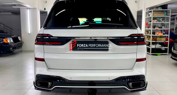 BODY AERO KIT for BMW X7 G07 LCI  Set includes:  Front Lip Side Skirts Rear Diffuser Rear Spoiler Roof Spoiler