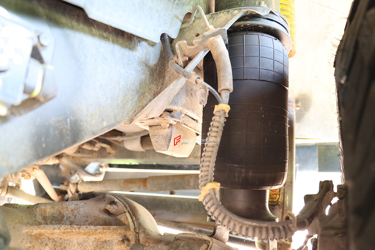 AIR SUSPENSION for LAND ROVER DEFENDER L316 1990 - 2016

Air suspension for cars offers a sophisticated and adaptable suspension system that utilizes compressed air to provide a smooth and comfortable ride. This innovative technology allows drivers to adjust the ride height, enhancing handling from your smartphone, and comfort making it ideal for various driving conditions and preferences.



Set includes:

Compressor
Accumulator
Height control valve
Air springs
Remote Controller



Note: This kit utilizes 