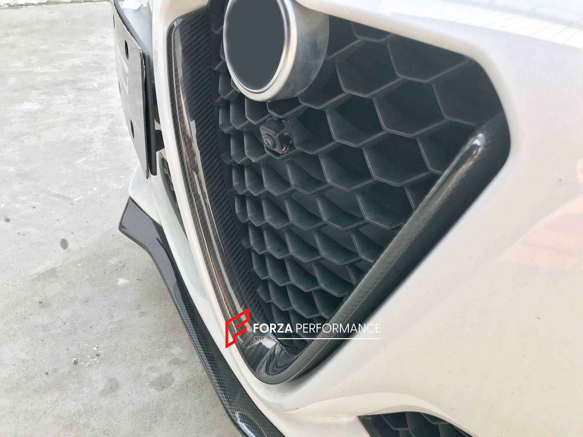 carbon BODY KIT for ALFA ROMEO GIULIA 952 2016+ Set include: Front hood Front lip Rear diffuser Rear spoiler