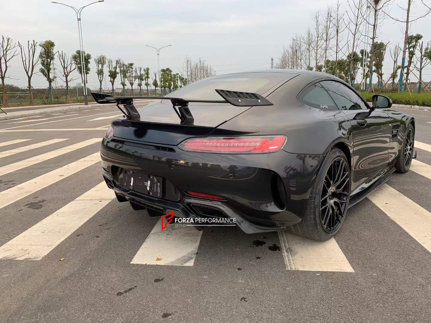 RENNTECH CARBON BODY KIT FOR MERCEDES BENZ AMG GT C190 2017+
