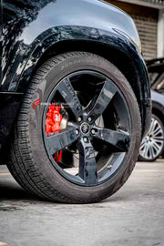 We manufacture premium quality carbon ceramic brakes discs rotors for LAND ROVER DEFENDER 110 P400 L663 2019+ in any size

Specification:

Authentic AP Racing CP8520 6 Pot Front Brake Calipers
Front disc: 410 mm, thickness 36 mm


Includes: brake disсs / rotors, brake pads, brackets for calipers, hoses.

BRAKE DISCS ROTORS CAN BE MADE FOR YOUR CAR IN ANY SIZE AND UPGRADED FROM IRON / STEEL DISCS TO CARBON CERAMIC

PLEASE INCLUDE YOUR CAR VIN, MODEL, YEAR AND WHEELS SIZE.

Note: Professional installation req