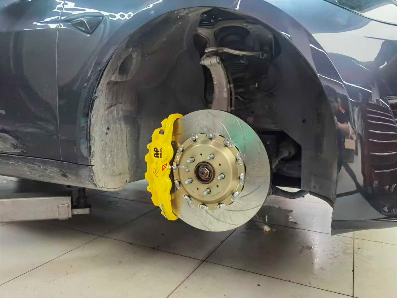 We manufacture premium quality carbon ceramic brakes discs rotors for TESLA MODEL 3 FACELIFT 2023+ in any size

Specification:

Authentic AP Racing CP8522 6 Pot Front Brake Calipers
Front disc: 390 mm, thickness 36 mm


Includes: brake disсs / rotors, brake pads, brackets for calipers, hoses.

BRAKE DISCS ROTORS CAN BE MADE FOR YOUR CAR IN ANY SIZE AND UPGRADED FROM IRON / STEEL DISCS TO CARBON CERAMIC

PLEASE INCLUDE YOUR CAR VIN, MODEL, YEAR AND WHEELS SIZE.

Note: Professional installation required. Some