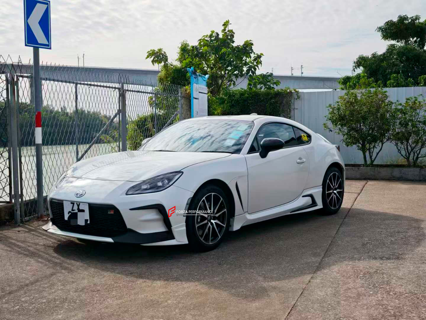 We manufacture premium quality carbon ceramic brakes discs rotors for TOYOTA GR86 ZN8 ZD8 2021+ in any size

Specification:

Authentic AP Racing Pro 5000R CP9440 4 Pot Front Brake Calipers
Front disc: 330 mm, thickness 28 mm


Includes: brake disсs / rotors, brake pads, brackets for calipers, hoses.

BRAKE DISCS ROTORS CAN BE MADE FOR YOUR CAR IN ANY SIZE AND UPGRADED FROM IRON / STEEL DISCS TO CARBON CERAMIC

PLEASE INCLUDE YOUR CAR VIN, MODEL, YEAR AND WHEELS SIZE.

Note: Professional installation require