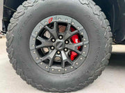 FRONT BIG BRAKE KIT BBK for FORD F-150 RAPTOR P552 2018 - 2020

Forza Performance Group offers various types of big brake kits, all types of aftermarket brake calipers, as well as genuine original brands of all types, such as AP Racing, Brembo, Akebono, AMG, M Performance, Audi, Porsche, Lamborghini, Toyota TRD, etc.

Current set includes:

2x Authentic AP Racing CP8576 6 Pot Front Brake Calipers

2x Front Brake Discs 350 mm, thickness 34 mm

2x Brake Caliper Adapters
2x Brake Pads


PLEASE INCLUDE YOUR VIN