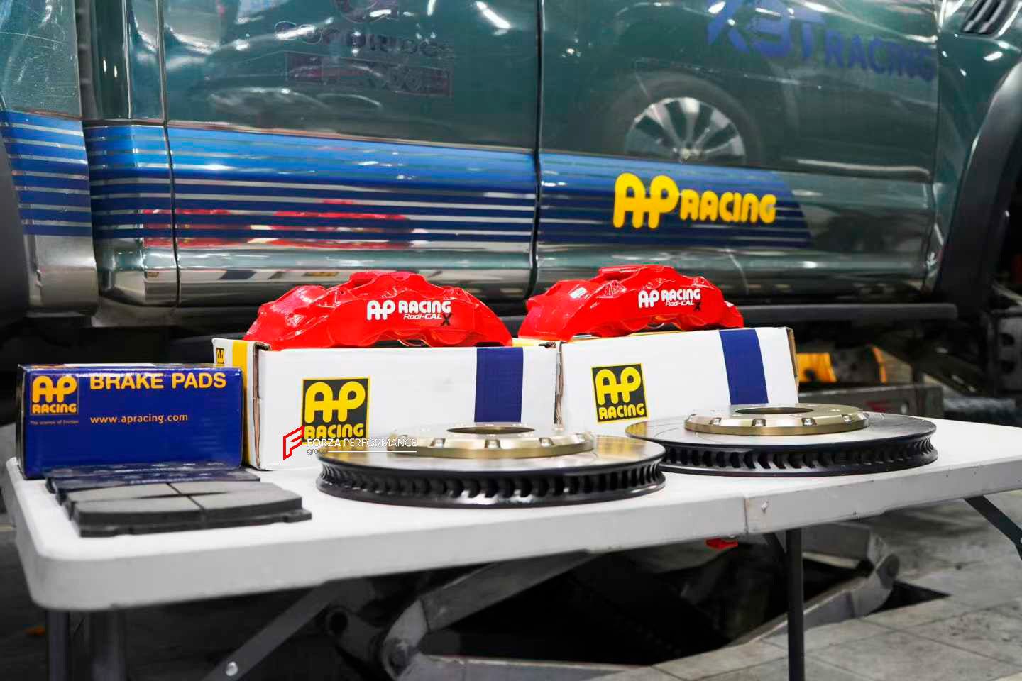 FRONT BIG BRAKE KIT BBK for FORD F-150 RAPTOR P552 2018 - 2020

Forza Performance Group offers various types of big brake kits, all types of aftermarket brake calipers, as well as genuine original brands of all types, such as AP Racing, Brembo, Akebono, AMG, M Performance, Audi, Porsche, Lamborghini, Toyota TRD, etc.

Current set includes:

2x Authentic AP Racing CP8576 6 Pot Front Brake Calipers

2x Front Brake Discs 350 mm, thickness 34 mm

2x Brake Caliper Adapters
2x Brake Pads


PLEASE INCLUDE YOUR VIN