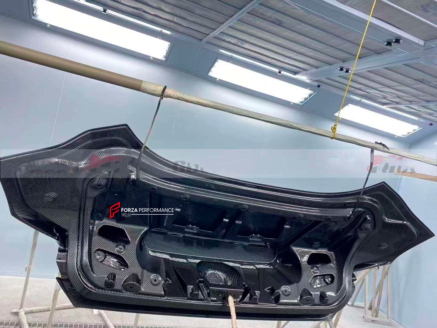 CSL STYLE DRY CARBON REAR TRUNK for BMW M8 F91 F92 F93 2019+