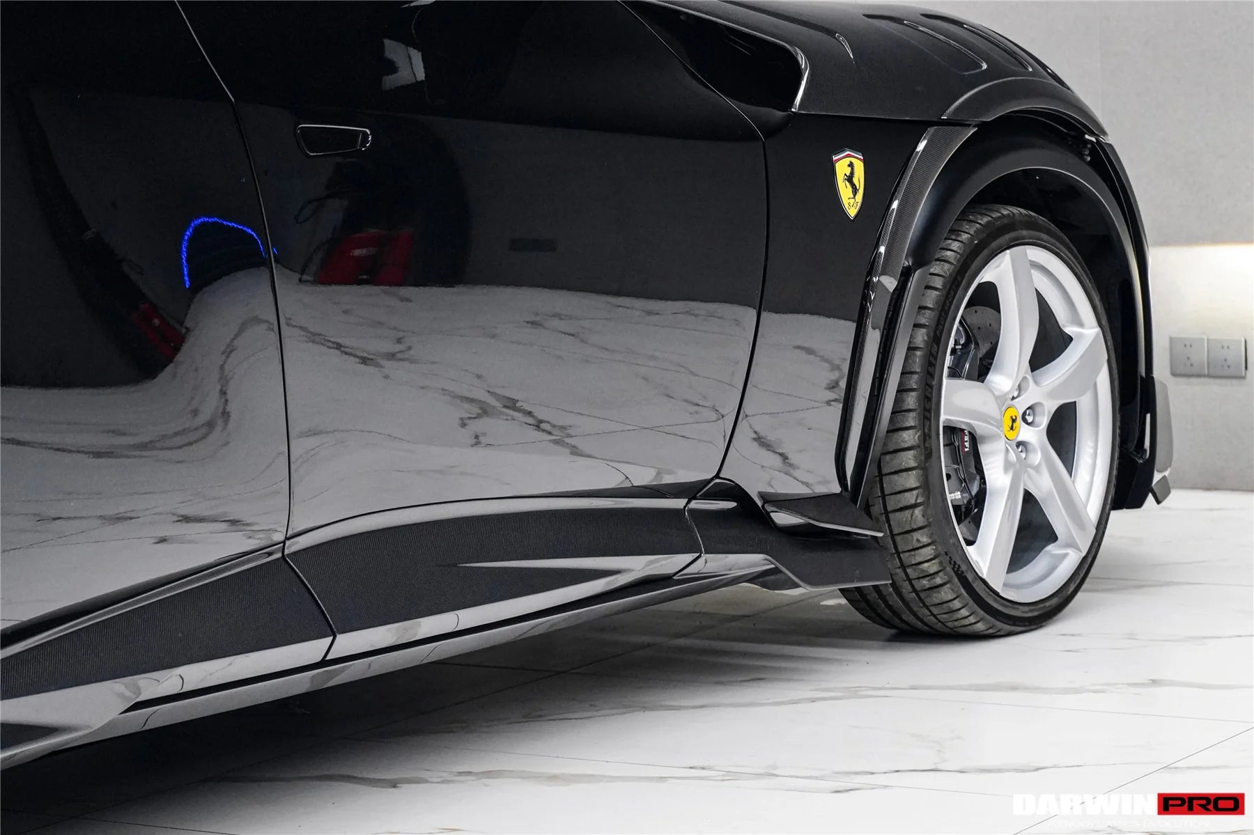 Set includes:

Front Bumper
Hood / Bonnet
Side Skirts
Fender Flares
Rear Bumper
Material: Carbon

NOTE: Professional installation is required.
