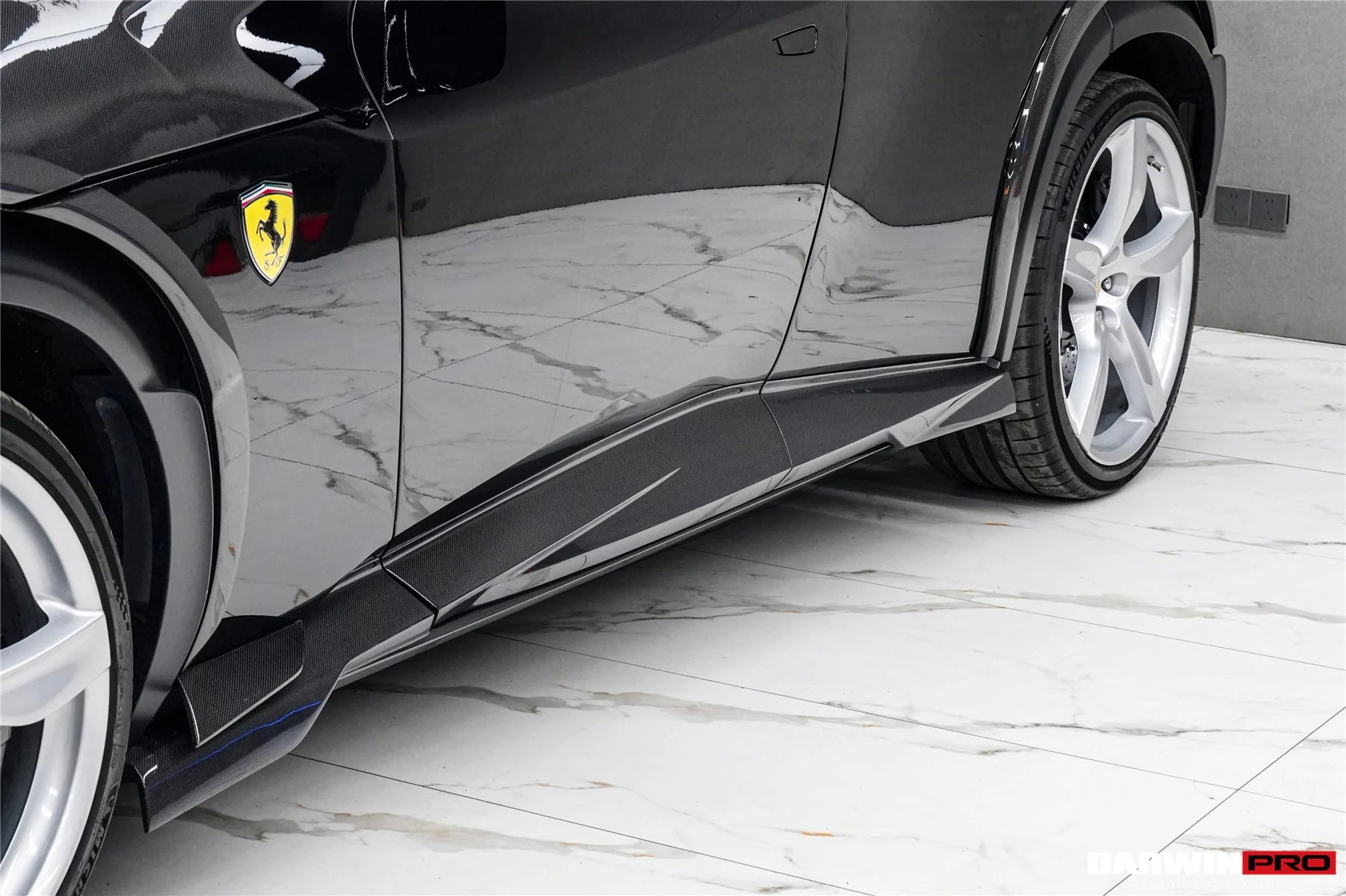 Set includes:

Front Bumper
Hood / Bonnet
Side Skirts
Fender Flares
Rear Bumper
Material: Carbon

NOTE: Professional installation is required.