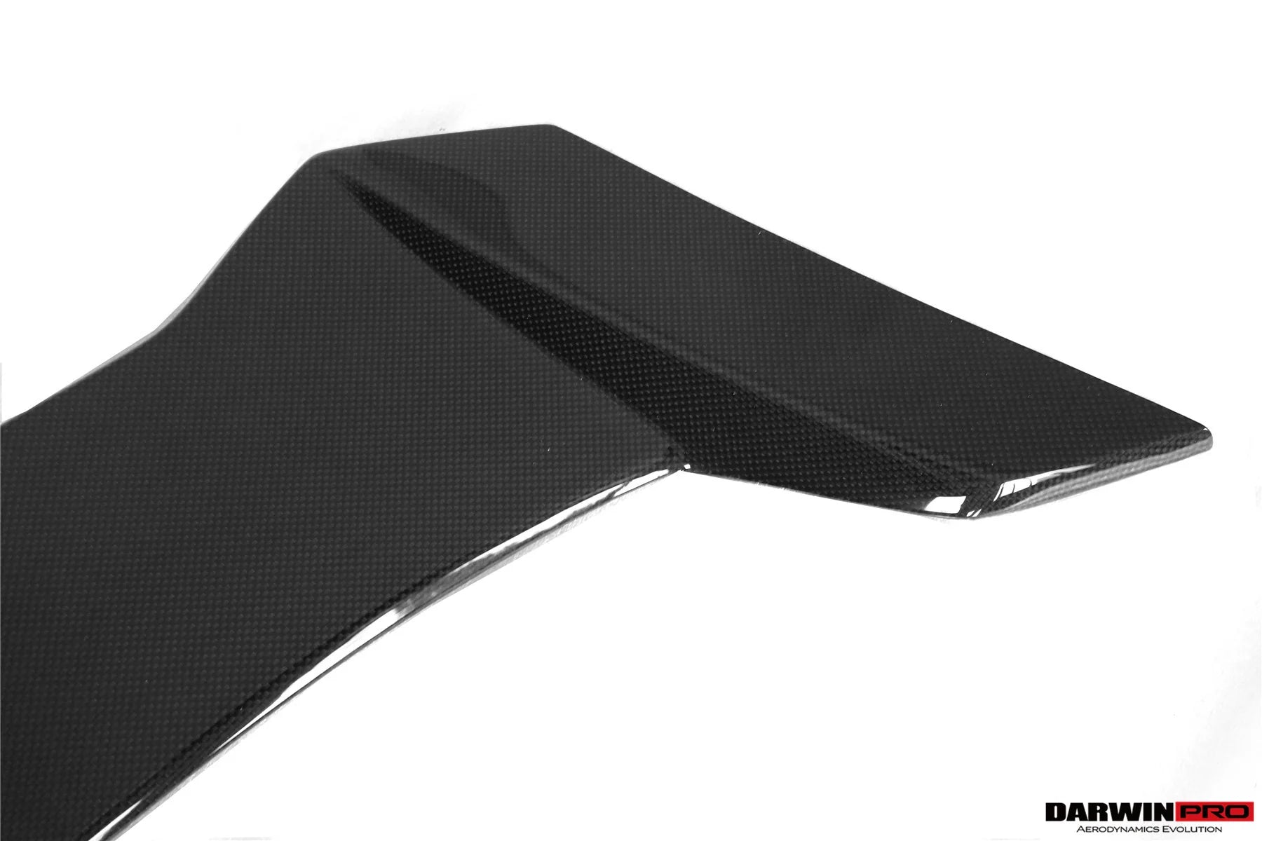 AUTHENTIC DARWINPRO CARBON BODY KIT for FERRARI ROMA 2020+ Forza Performance Custom fit BKSS Style
Set includes:

Front Lip Splitter
Hood Bonnet
Side Skirts
Rear Diffuser
Rear Wing Spoiler or Rear Spoiler (your choice)
Material: Carbon (Can be made in Forged Carbon or Dry Carbon)

NOTE: Professional installation is required.
