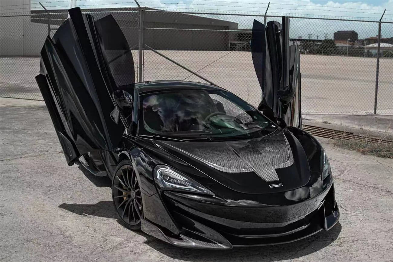 AUTHENTIC DARWINPRO CARBON HOOD BONNET BKSSII for MCLAREN 540C 570S 570GT 600LT 2015 - 2021
Set includes:

Hood Bonnet
Material: Carbon (Can be made in Forged Carbon)

NOTE: Professional installation is required