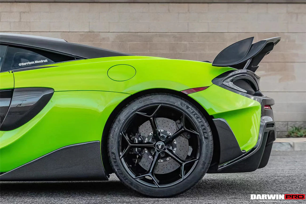 AUTHENTIC DARWINPRO CARBON REAR BUMPER CANARDS for MCLAREN 600LT 2018 - 2021
Set includes:

Rear Bumper Canards
Material: Carbon

NOTE: Professional installation is required