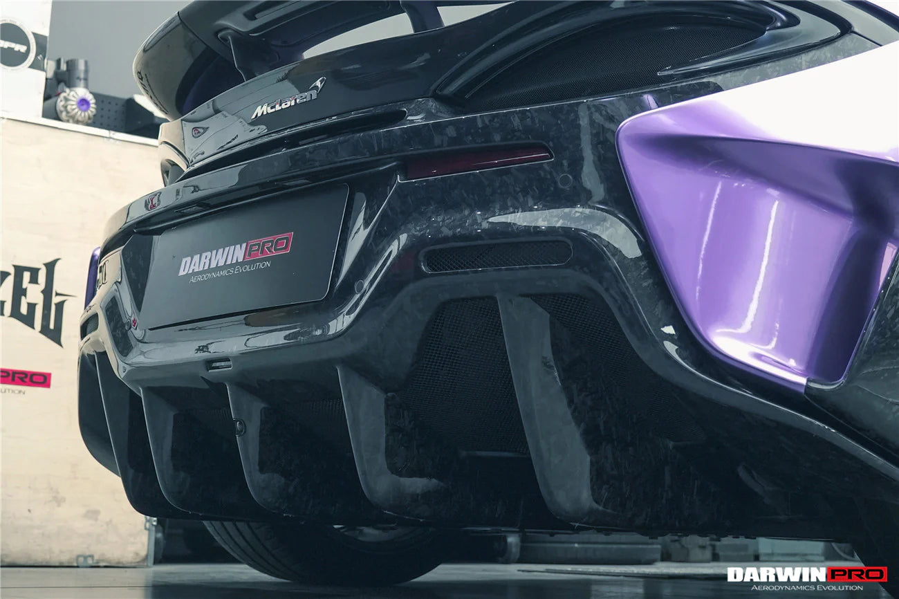 AUTHENTIC DARWINPRO CARBON REAR BUMPER for MCLAREN 600LT 2018 - 2021
Set includes:

Rear Bumper
Material: Carbon

NOTE: Professional installation is required