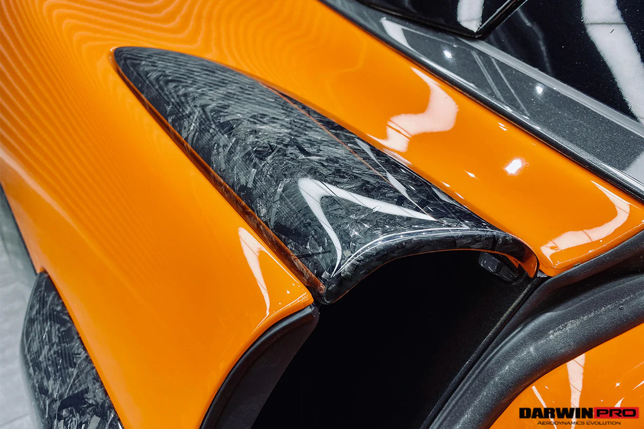 AUTHENTIC DARWINPRO CARBON REAR AIR INTAKE for MCLAREN 600LT 2018 - 2021
Set includes:

Rear Air Intake
Material: Carbon

NOTE: Professional installation is required