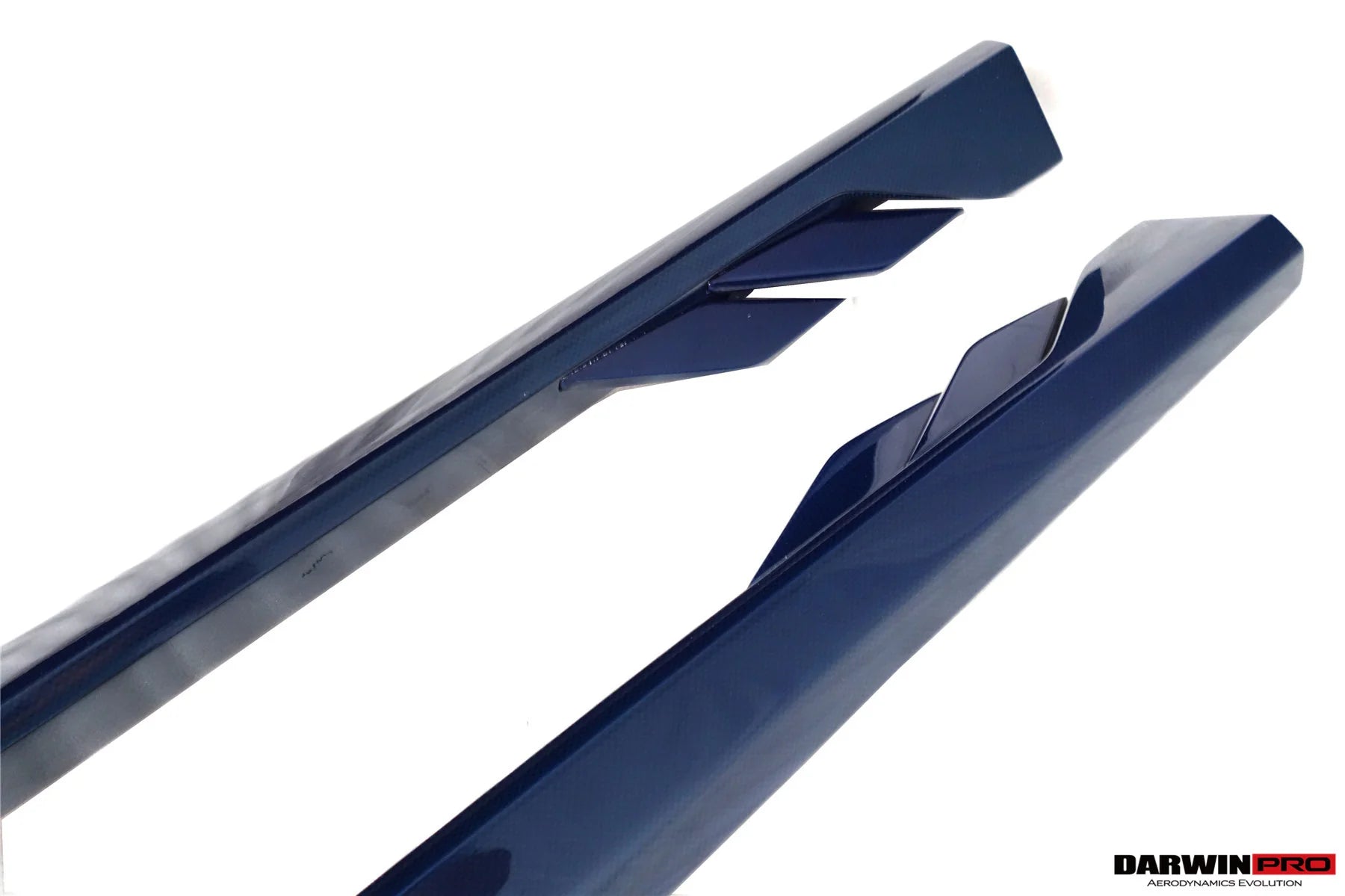 AUTHENTIC DARWINPRO CARBON SIDE SKIRTS for FERRARI ROMA 2020+ Forza Performance Custom fit BKSS Style
Set includes:

Side Skirts
Material: Carbon (Can be made in Forged Carbon or Dry Carbon)

NOTE: Professional installation is required.