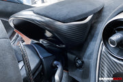 AUTHENTIC DARWINPRO DRY CARBON INSTRUMENT SURROUND PANEL COVER for MCLAREN 540C 570S 570GT 600LT 2015 - 2021
Set includes:

Instrument Surround Panel Cover
Material: Dry Carbon

NOTE: Professional installation is required