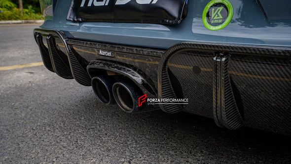 AUTHENTIC KARBEL CARBON REAR DIFFUSER for PORSCHE 718 BOXSTER CAYMAN 982 2016+

Set includes:

Rear Diffuser

Material: Carbon Fiber

Note: Professional installation is required.