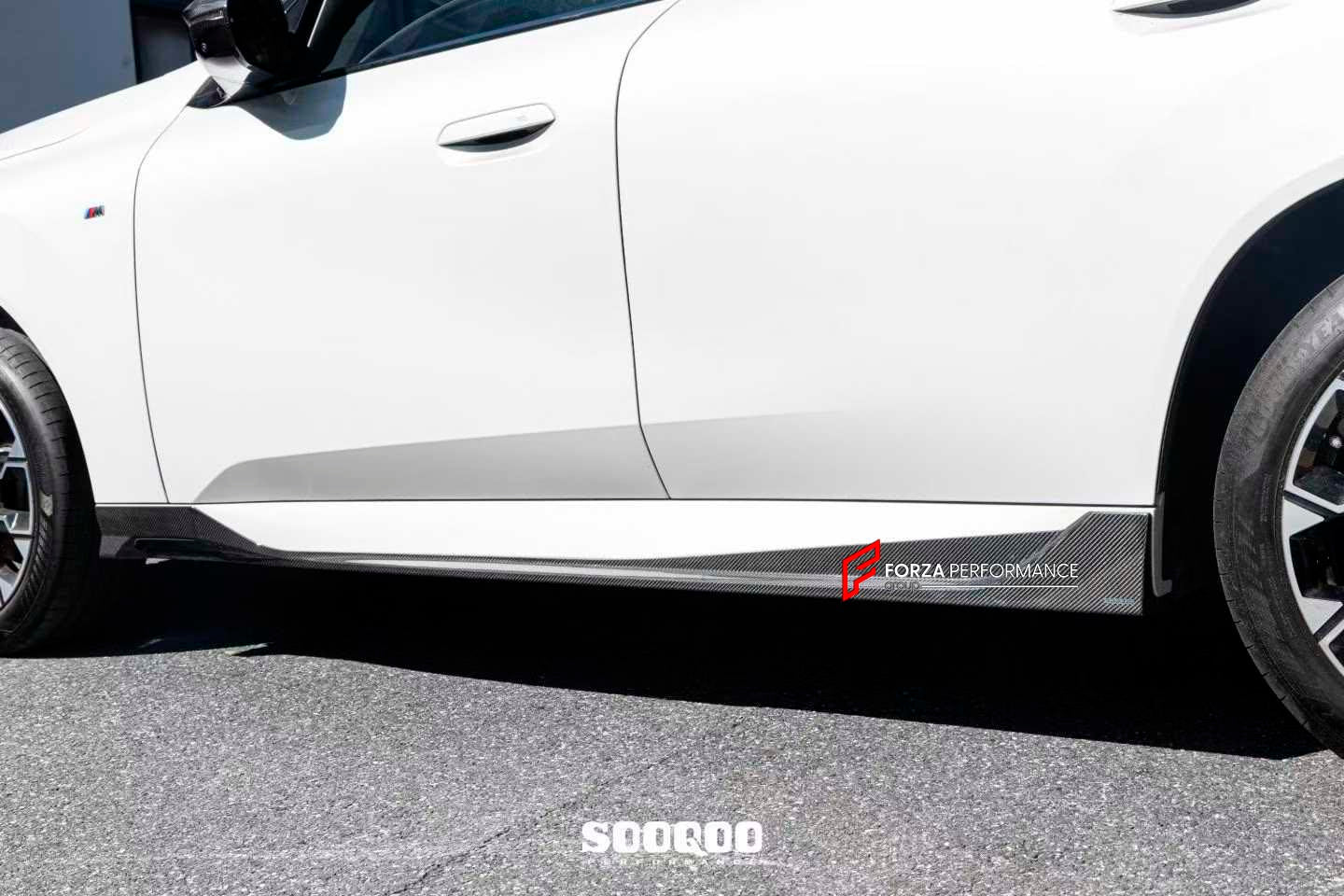 AUTHENTIC SOOQOO CARBON BODY KIT for BMW X3 G45 2025+
Set includes:

Front Lip
Side Skirts
Rear Roof Spoiler
Trunk Lip Spoiler
Rear Window Fins
Rear Bumper Trims
Rear Diffuser
Material: Prepreg Carbon

NOTE: Professional installation is required