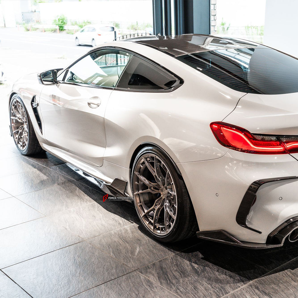 AUTHENTIC SOOQOO CARBON SIDE SKIRTS for BMW M8 F91 F92 2019+ BMW 8 SERIES G14 G15 2018+

Set includes:


Side Skirts

Material:&nbsp;Carbon&nbsp;

Note: Professional installation is required.