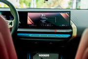 AUTHENTIC SOOQOO DRY CARBON 3 PIECE INTERIOR TRIM SET for BMW X3 G45 2024+
Set includes:

Dashboard Trim Cover
Center Console Panel
Gear Selector Surround
Material: Dry Carbon

NOTE: Professional installation is required.