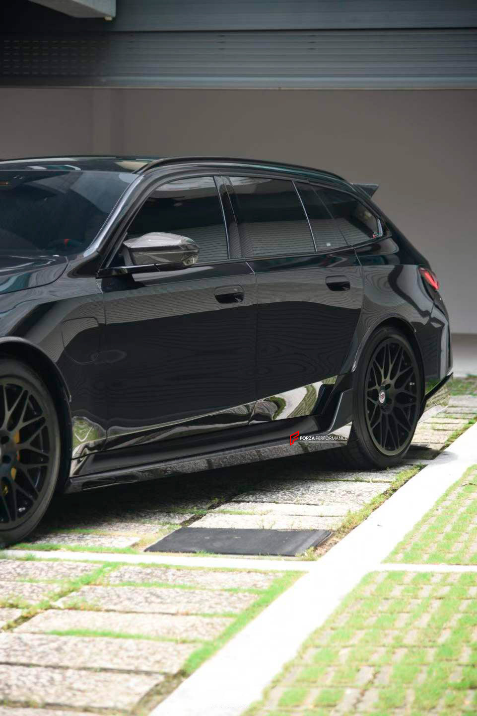 AUTHENTIC SOOQOO DRY CARBON BODY KIT for BMW M5 G99 2025+

Set includes:

Front Lip
Front Bumper Center Trim
Front Bumper Canards
Side Skirts
Roof Spoiler
Rear Diffuser

Material:Dry Carbon

NOTE: Professional installation is required

Payment ►
Visa
Mastercard
PayPal with a credit card (add 4.4% at checkout)
Payoneer
Cryptocurrency
Shipment ►
By express DHL/UPS/TNT/FedEx
To the local international airport
Special line by air
Special line by the sea
To Europe and the UK by train

Please let us know which sh