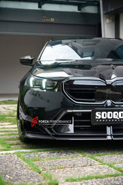 AUTHENTIC SOOQOO DRY CARBON BODY KIT for BMW M5 G99 2025+

Set includes:

Front Lip
Front Bumper Center Trim
Front Bumper Canards
Side Skirts
Roof Spoiler
Rear Diffuser

Material:Dry Carbon

NOTE: Professional installation is required

Payment ►
Visa
Mastercard
PayPal with a credit card (add 4.4% at checkout)
Payoneer
Cryptocurrency
Shipment ►
By express DHL/UPS/TNT/FedEx
To the local international airport
Special line by air
Special line by the sea
To Europe and the UK by train

Please let us know which sh