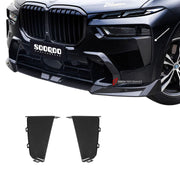 AUTHENTIC SOOQOO DRY CARBON FIBER FRONT BUMPER SIDE VENT TRIMS for BMW X7 G07 LCI 2023+
Set includes:

Front Bumper Side Vent Trims
Material: Dry Carbon

NOTE: Professional installation is required.