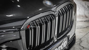 AUTHENTIC SOOQOO DRY CARBON FIBER FRONT GRILLE for BMW X7 G07 2019 - 2022
Set includes:

Front Grille
Material: Dry Carbon

NOTE: Professional installation is required.