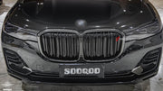 AUTHENTIC SOOQOO DRY CARBON FIBER FRONT GRILLE for BMW X7 G07 2019 - 2022
Set includes:

Front Grille
Material: Dry Carbon

NOTE: Professional installation is required.