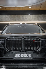 AUTHENTIC SOOQOO DRY CARBON FIBER FRONT GRILLE for BMW X7 G07 2019 - 2022
Set includes:

Front Grille
Material: Dry Carbon

NOTE: Professional installation is required.