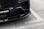AUTHENTIC SOOQOO DRY CARBON FIBER FRONT LIP for BMW X7 G07 LCI 2023+
Set includes:

Front Lip
Material: Dry Carbon

NOTE: Professional installation is required.