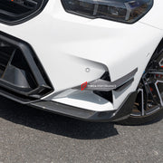 AUTHENTIC SOOQOO DRY CARBON FRONT BUMPER CANARDS for BMW M5 G90 G99 2025+

Set includes:

Front Bumper Canards

Material: Prepreg Carbon

NOTE: Professional installation is required