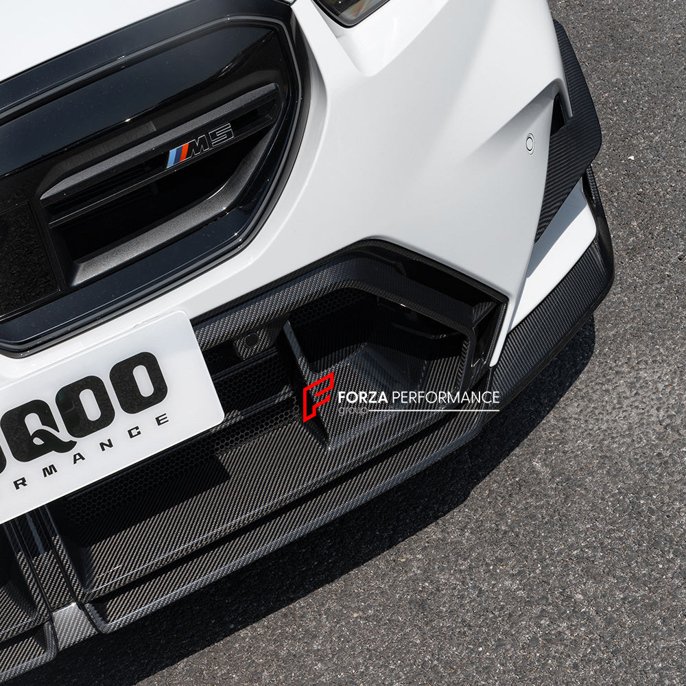 AUTHENTIC SOOQOO DRY CARBON FRONT BUMPER CENTER TRIM for BMW M5 G90 G99 2025+

Set includes:

Front Bumper Center Trim

Material: Prepreg Carbon

NOTE: Professional installation is required