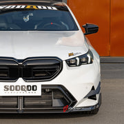AUTHENTIC SOOQOO DRY CARBON FRONT LIP for BMW M5 G90 G99 2025+

Set includes:

Front Lip

Material: Prepreg Carbon

NOTE: Professional installation is required
