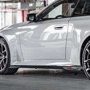 AUTHENTIC SOOQOO DRY CARBON SIDE SKIRTS for BMW M2 G87 2023+

Set includes:

Side Skirts

Material: Prepreg Carbon

Note: Professional installation is required