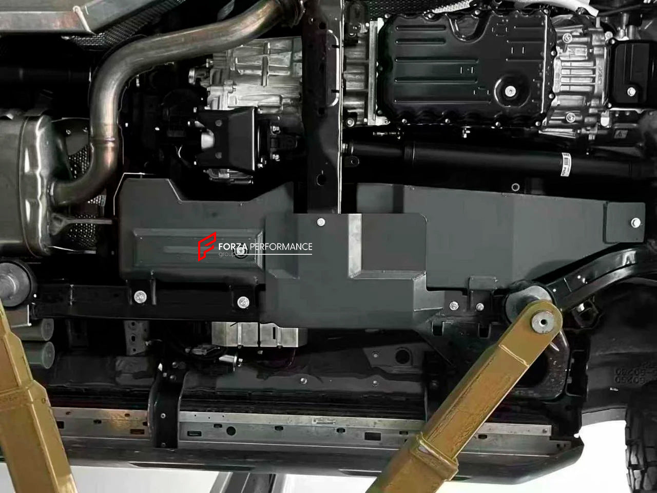 AUXILIARY FUEL GAS TANK for BAIC LEXUS GX550 J250 2023+

Set includes:

Gas Fuel Tank
Fuel Pump
Installation Manual

Material: Steel

Tank Capacity: 40 litre (10.5 Gallon)

Note: Professional installation is required.