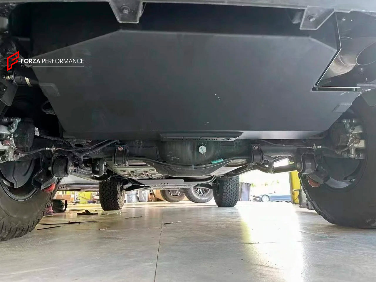 AUXILIARY FUEL GAS TANK for GWM TANK 400 SERIES 2023+

Set includes:

Gas Fuel Tank
Fuel Pump
Installation Manual

Material: Steel

Tank Capacity: 55 litre (14.5 Gallon)

Note: Professional installation is required.