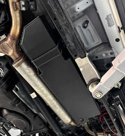 AUXILIARY FUEL GAS TANK for LEXUS LX600 J300 2021+

Set includes:

Gas Fuel Tank
Fuel Pump
Installation Manual

Material: Steel

Tank Capacity: 54 litre (14.26 Gallon)