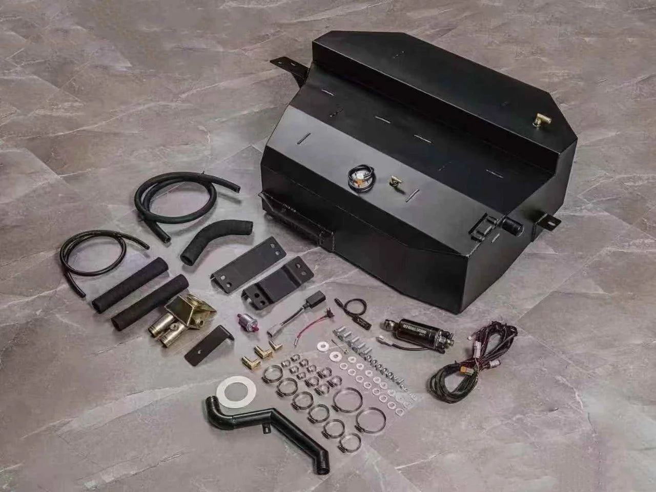 AUXILIARY FUEL GAS TANK for NISSAN ARMADA Y62 2017 - 2024

Set includes:

Gas Fuel Tank
Fuel Pump
Installation Manual

Material: Steel

Tank Capacity: 150 litre (39.62 Gallon)

Note: Professional installation is required.