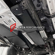 AUXILIARY FUEL GAS TANK for TOYOTA LAND CRUISER 250 LC250 2023+

Set includes:

Gas Fuel Tank
Fuel Pump
Installation Manual

Material: Steel

Tank Capacity: 107 litre (28.2 Gallon)

Note: Professional installation is required.