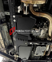 AUXILIARY FUEL GAS TANK for TOYOTA LAND CRUISER 250 LC250 HYBRID 2023+

Set includes:

Gas Fuel Tank
Fuel Pump
Installation Manual

Material: Steel

Tank Capacity: 45 litre (11.89 Gallon)

Note: Professional installation is required.