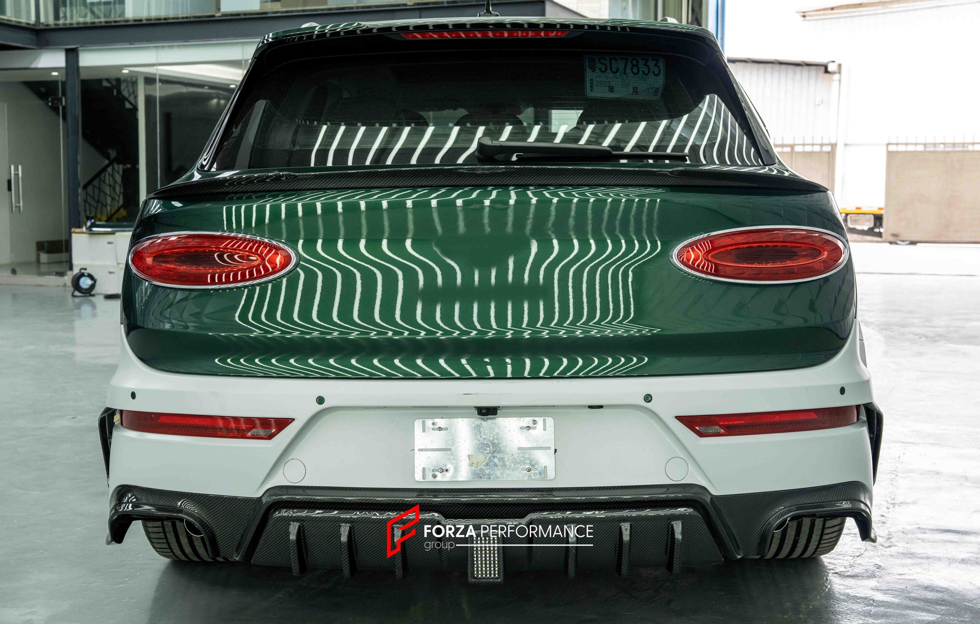 MANSORY STYLE WIDE BODY KIT FOR BENTLEY BENTAYGA W12 2020+