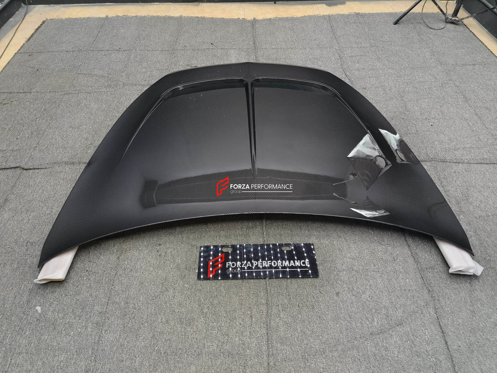 MANSORY DRY CARBON HOOD/BONNET FOR BENTLEY BENTAYGA PL71 FACELIFT 2020+