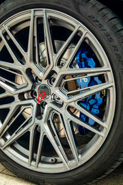 BIG BRAKE KIT BBK for BMW 7 SERIES 735Li G70 2022+

Forza Performance Group offers various types of big brake kits, all types of aftermarket brake calipers, as well as genuine original brands of all types, such as AP Racing, Brembo, Akebono, AMG, M Performance, Audi, Porsche, Lamborghini, Toyota TRD, etc.

Current set includes:

2x Authentic AP Racing CP8521 6 Pot Front Brake Calipers
2x Authentic AP Racing CP8560 4 pot Rear Brake Calipers

2x Electric Parking Brake
2x Front Brake Discs 410 mm

2x Rear Brak