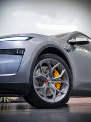 BIG BRAKE KIT BBK for TESLA MODEL Y JUNIPER 2025+

Forza Performance Group offers various types of big brake kits, all types of aftermarket brake calipers, as well as genuine original brands of all types, such as AP Racing, Brembo, Akebono, AMG, M Performance, Audi, Porsche, Lamborghini, Toyota TRD, etc.

Current set includes:

2x Authentic AP Racing CP9561 6 Pot Front Brake Calipers

2x Front Brake Discs 390 mm

2x Brake Caliper Adapters
2x Brake Pads


PLEASE INCLUDE YOUR VIN, MODEL AND YEAR WHEN PURCHASI