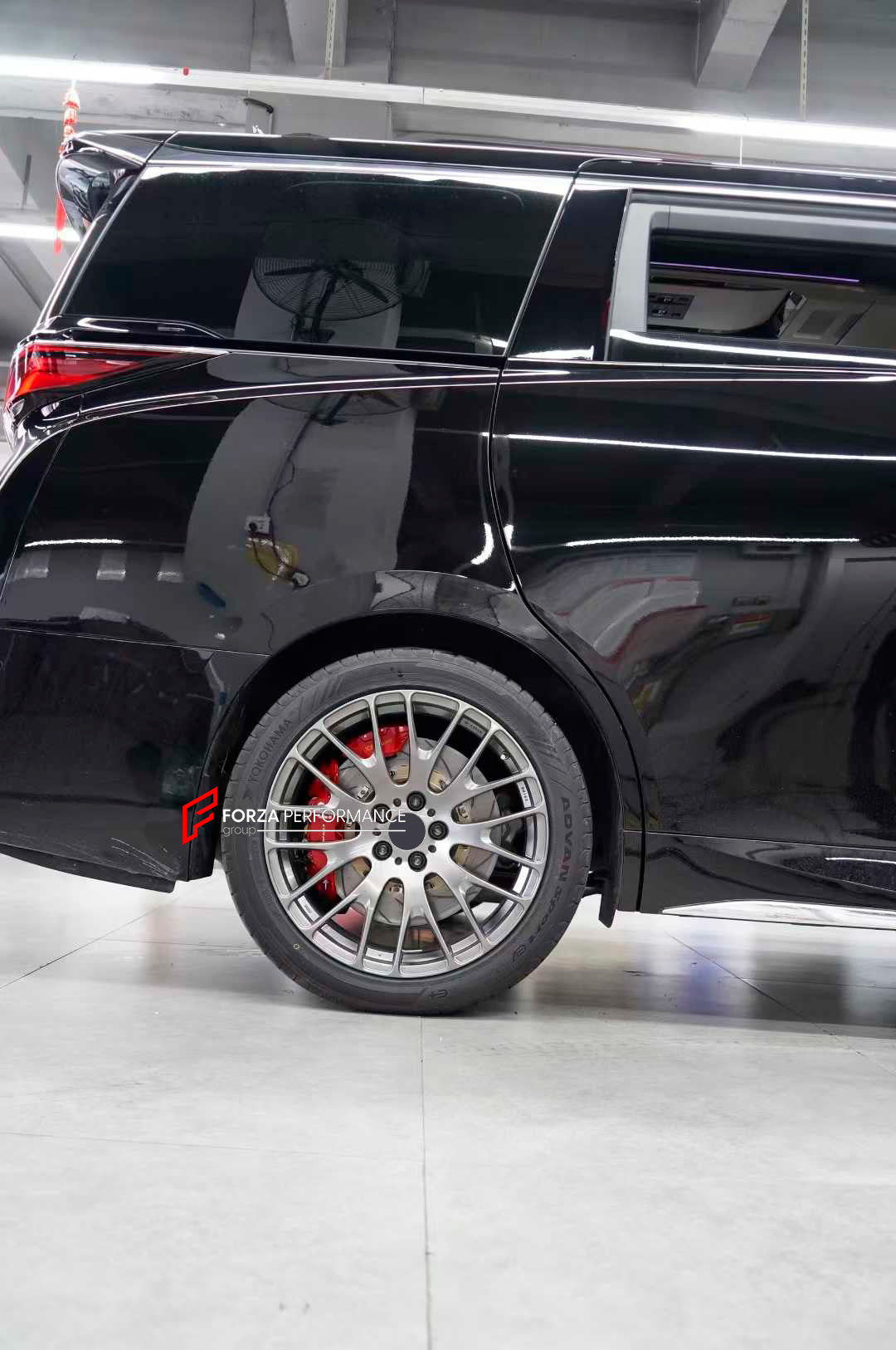 BIG BRAKE KIT BBK for TOYOTA ALPHARD AH40 2023+

Forza Performance Group offers various types of big brake kits, all types of aftermarket brake calipers, as well as genuine original brands of all types, such as AP Racing, Brembo, Akebono, AMG, M Performance, Audi, Porsche, Lamborghini, Toyota TRD, etc.

Current set includes:

2x Authentic AP Racing CP9571 6 Pot Front Brake Calipers
2x Authentic AP Racing CP9542 4 pot Rear Brake Calipers
2x Front Brake Discs 390 mm

2x Rear Brake Discs 380 mm
4x Brake Calipe