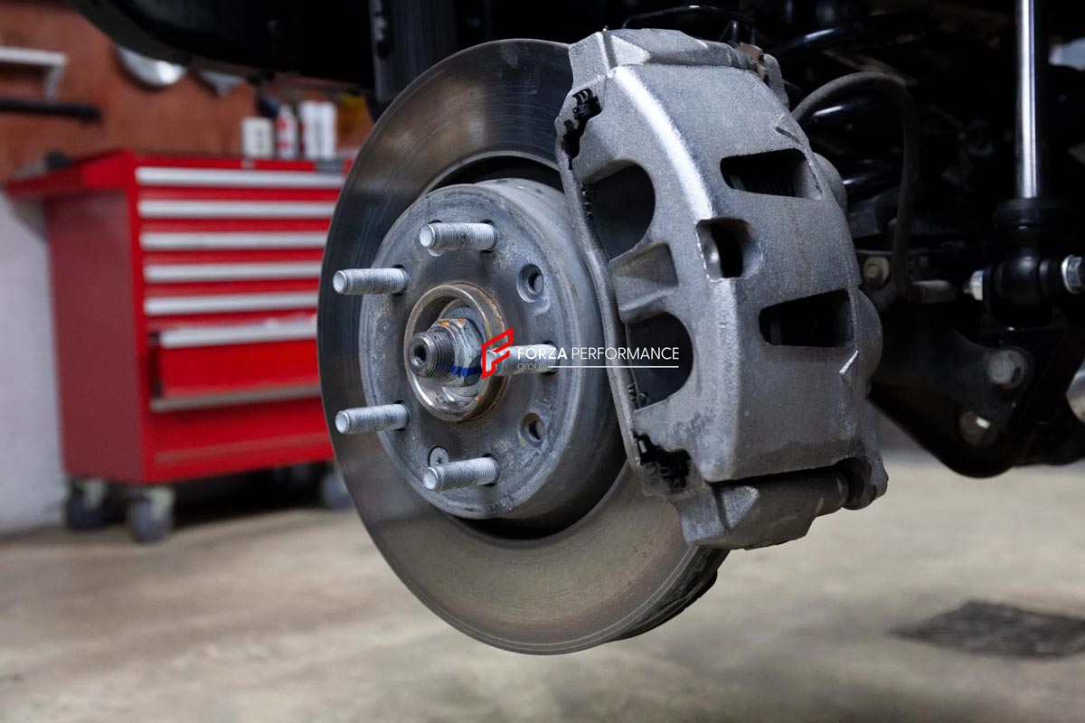 BIG BRAKE KIT for BIG BRAKE KIT for JEEP WRANGLER JL 2018+

Forza Performance Group offers various types of big brake kits, all types of aftermarket brake calipers, as well as genuine original brands of all types, such as AP Racing, Brembo, Akebono, AMG, M Performance, Audi, Porsche, Lamborghini, Toyota TRD, etc.

Current set includes:

2x Authentic Akebono 8N 6 Pot Front Brake Calipers
2x 4 pot Rear Brake Calipers
2x Front Brake Discs 410 mm

2x Rear Brake Discs 402 mm
2x Brake Caliper Adapters
2x Brake Pa