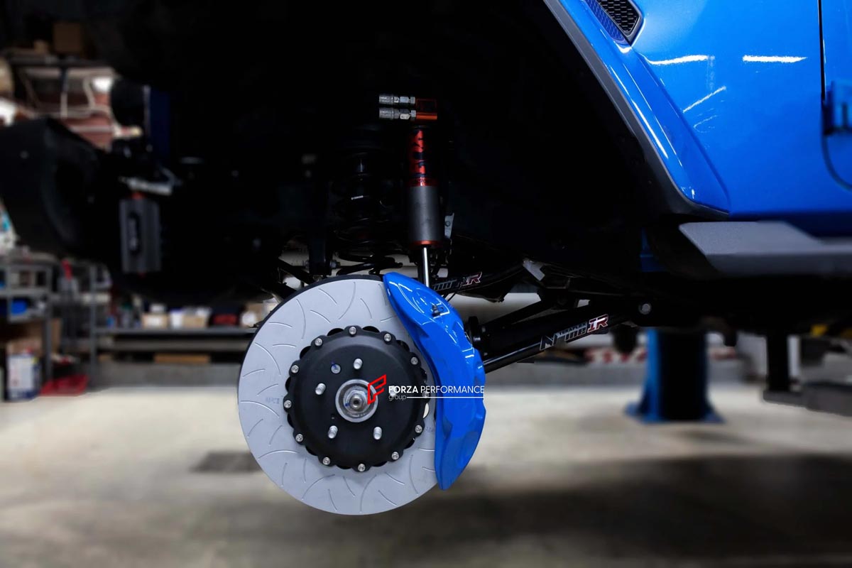 BIG BRAKE KIT for BIG BRAKE KIT for JEEP WRANGLER JL 2018+

Forza Performance Group offers various types of big brake kits, all types of aftermarket brake calipers, as well as genuine original brands of all types, such as AP Racing, Brembo, Akebono, AMG, M Performance, Audi, Porsche, Lamborghini, Toyota TRD, etc.

Current set includes:

2x Authentic Akebono 8N 6 Pot Front Brake Calipers
2x 4 pot Rear Brake Calipers
2x Front Brake Discs 410 mm

2x Rear Brake Discs 402 mm
2x Brake Caliper Adapters
2x Brake Pa