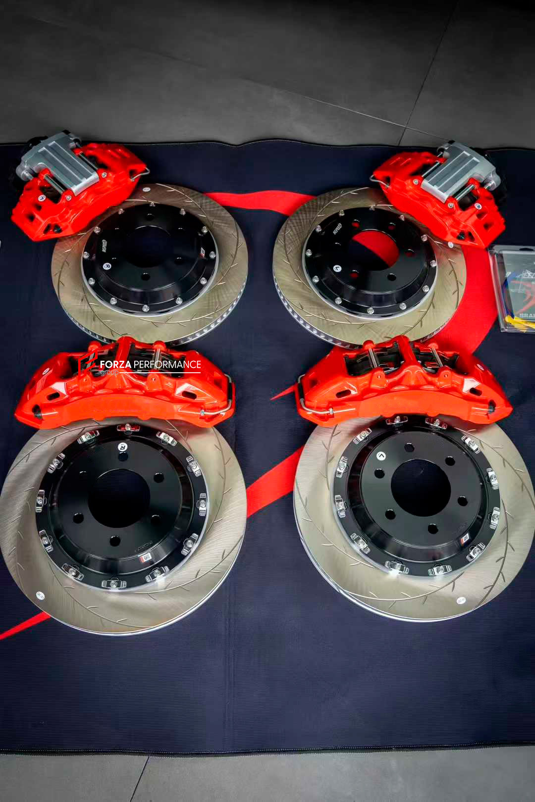 BIG BRAKE KIT for LEXUS GX550 2023+

Forza Performance Group offers various types of big brake kits, all types of aftermarket brake calipers, as well as genuine original brands of all types, such as AP Racing, Brembo, Akebono, AMG, M Performance, Audi, Porsche, Lamborghini, Toyota TRD, etc.

Current set includes:

2x 8 pot Front Brake Calipers
2x 4 pot Rear Brake Calipers with EPB

2x Front Brake Discs 405 mm

2x Rear Brake Discs 380 mm
4x Brake Caliper Adapters
4x Brake Pads