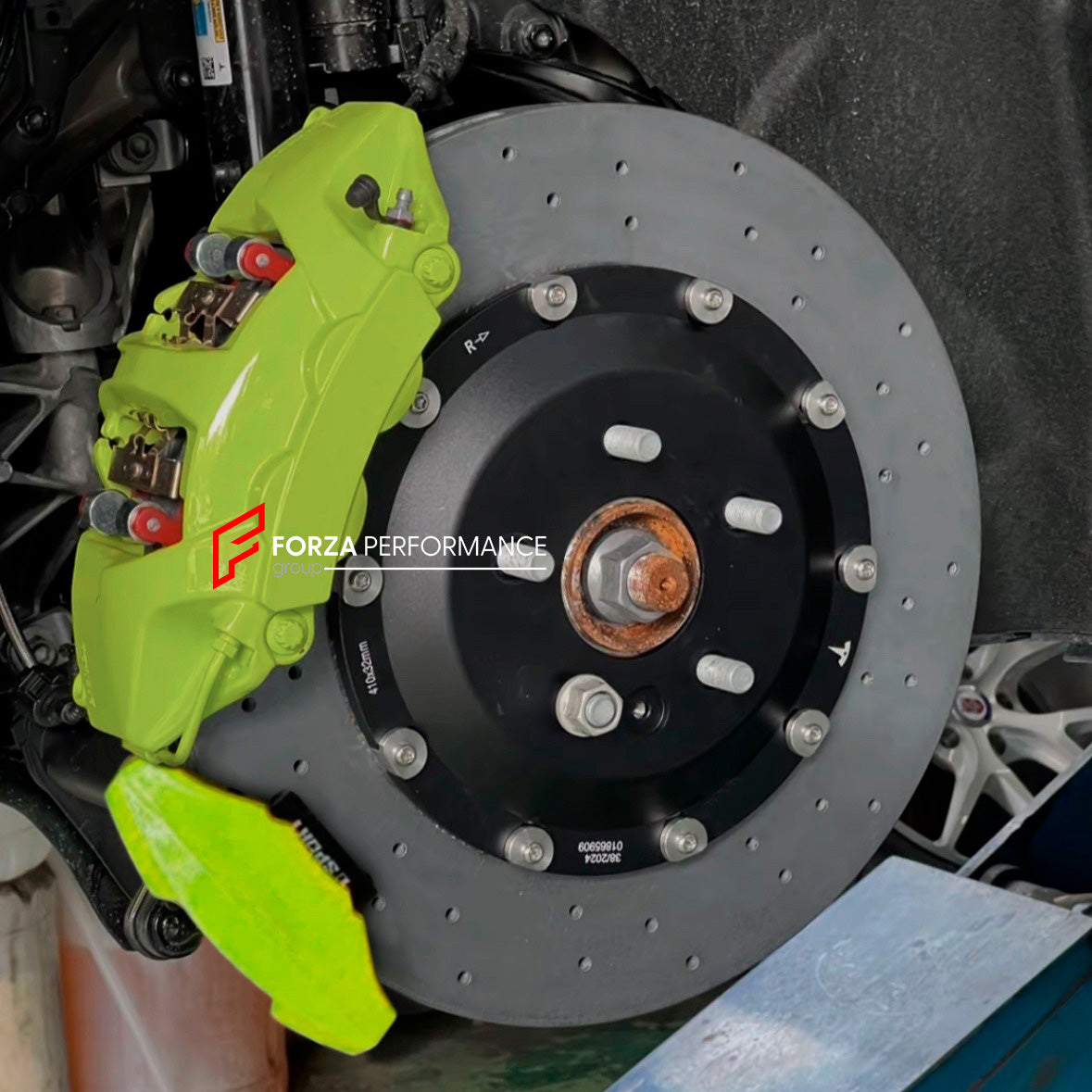 BIG BRAKE KIT for TESLA MODEL S PLAID 2022+

Forza Performance Group offers various types of big brake kits, all types of aftermarket brake calipers, as well as genuine original brands of all types, such as AP Racing, Brembo, Akebono, AMG, M Performance, Audi, Porsche, Lamborghini, Toyota TRD, etc.

Material: Carbon Ceramic

Current set includes:

Front Brake Calipers
Rear Brake Calipers
2x Front Brake Discs 440 mm

2x Rear Brake Discs 410 mm
4x Brake Caliper Adapters
4x Brake Pads

PLEASE INCLUDE YOUR VIN,