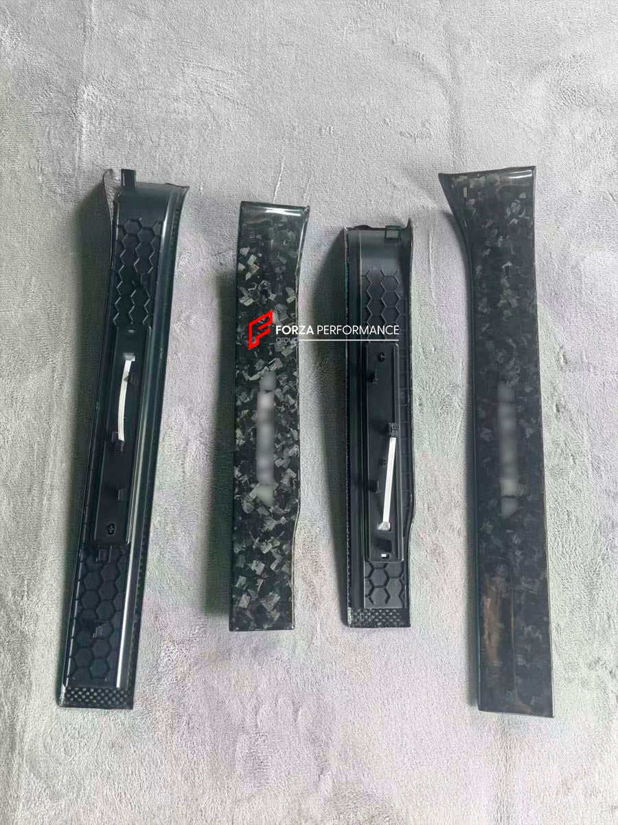 BLACK BADGE CARBON DOOR SILLS for ROLLS ROYCE CULLINAN 2018+
Set includes:

Door Sills
Material: Carbon

NOTE: Professional installation is required.